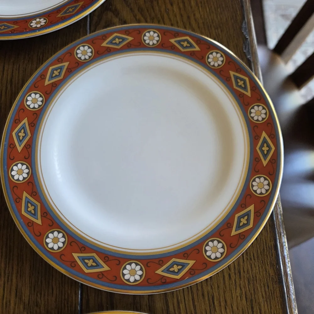 Minton Cordoba Dessert Plates (7) Fine Bone China Made In England Royal Doulton